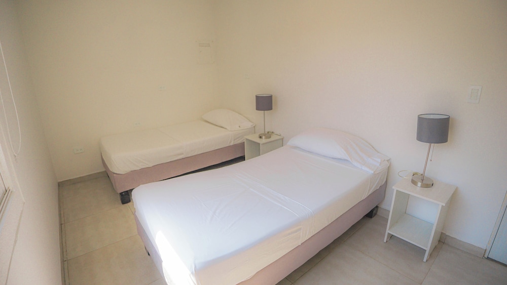 Superior Twin Room, 2 Twin Beds photo 3