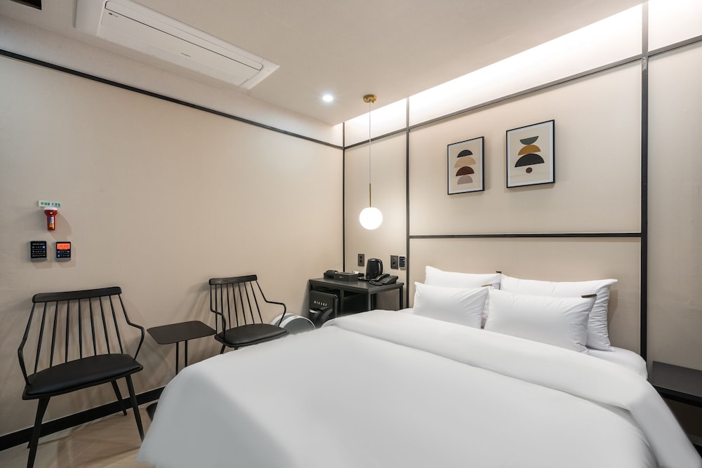 Standard Room - Photo 5
