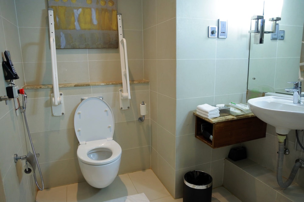 Standard Room, 2 Twin Beds, Smoking (High Floor) - Photo 7