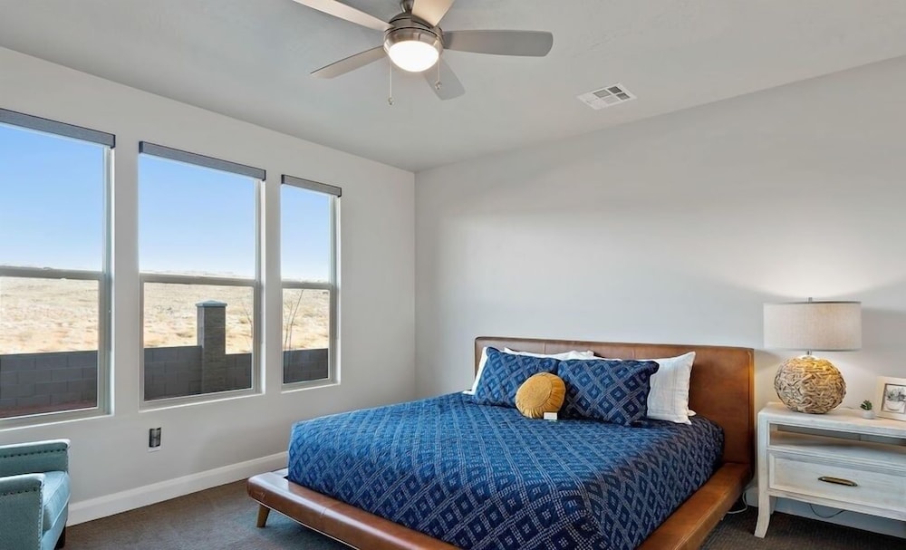 Townhome, 4 Bedrooms