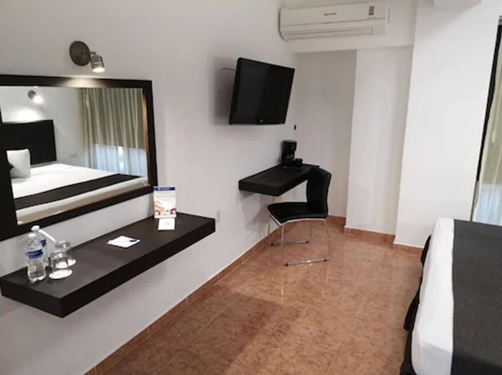 Executive Room photo 3
