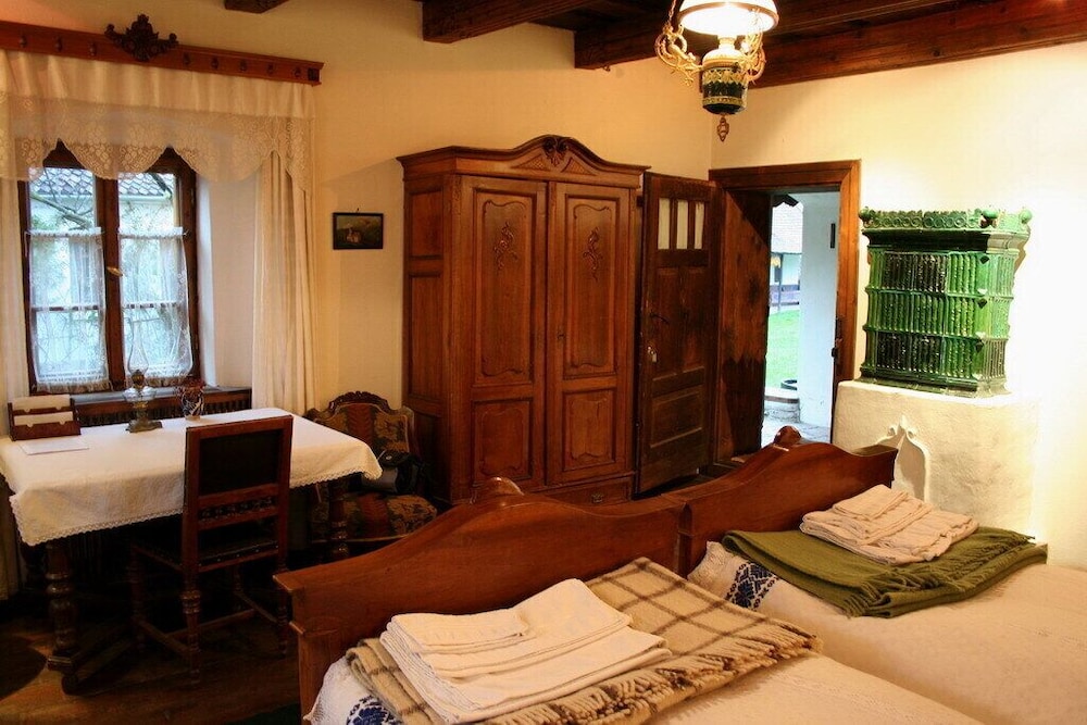 Double or Twin Room (1) photo 3