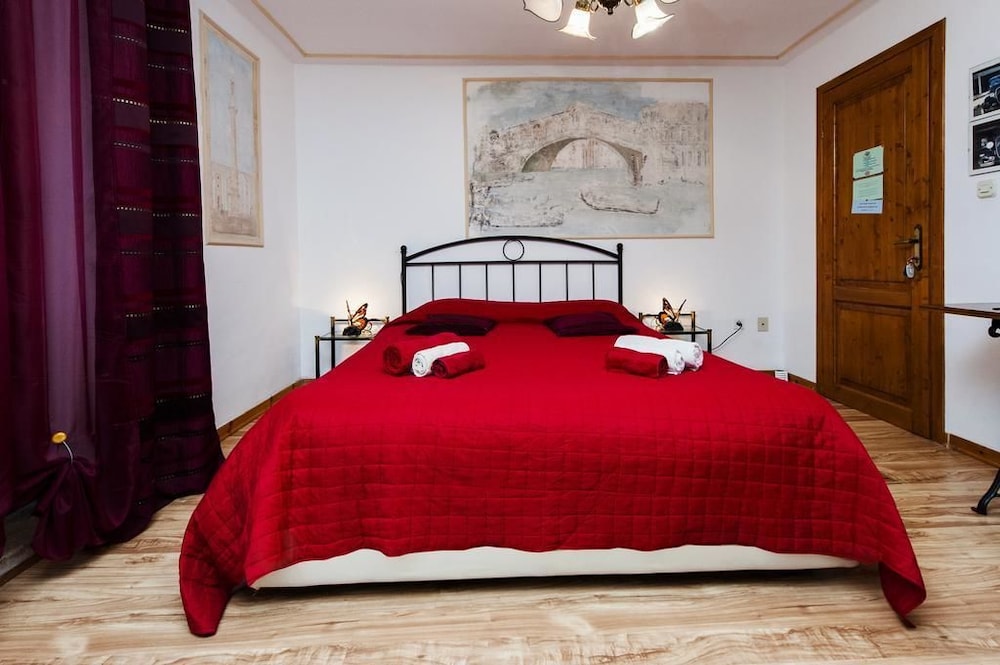 Superior Room, Balcony, City View