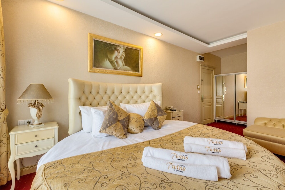Deluxe Double Room photo 3