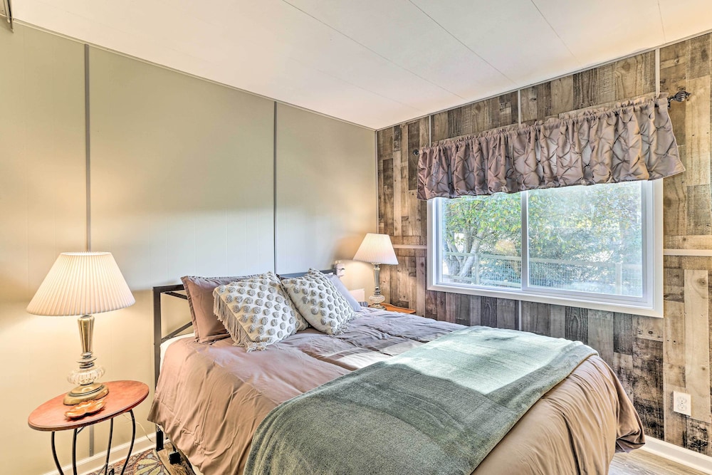 House (2 Bedrooms) photo 2