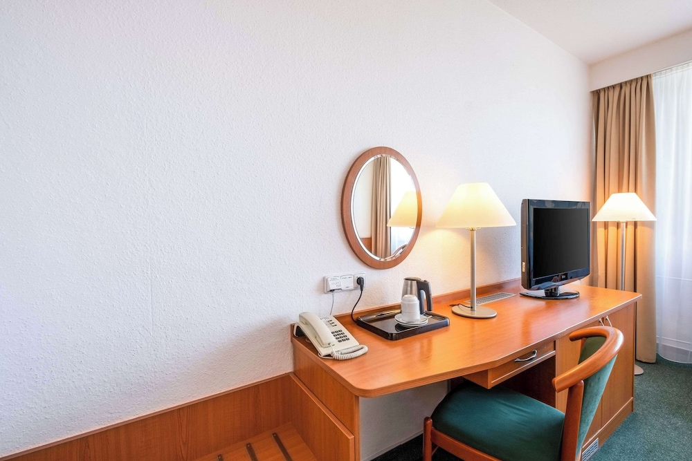 Standard Double Room - Photo 2
