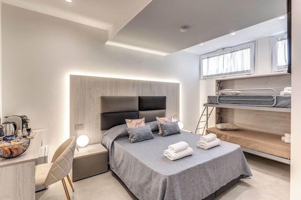 Basic Quadruple Room