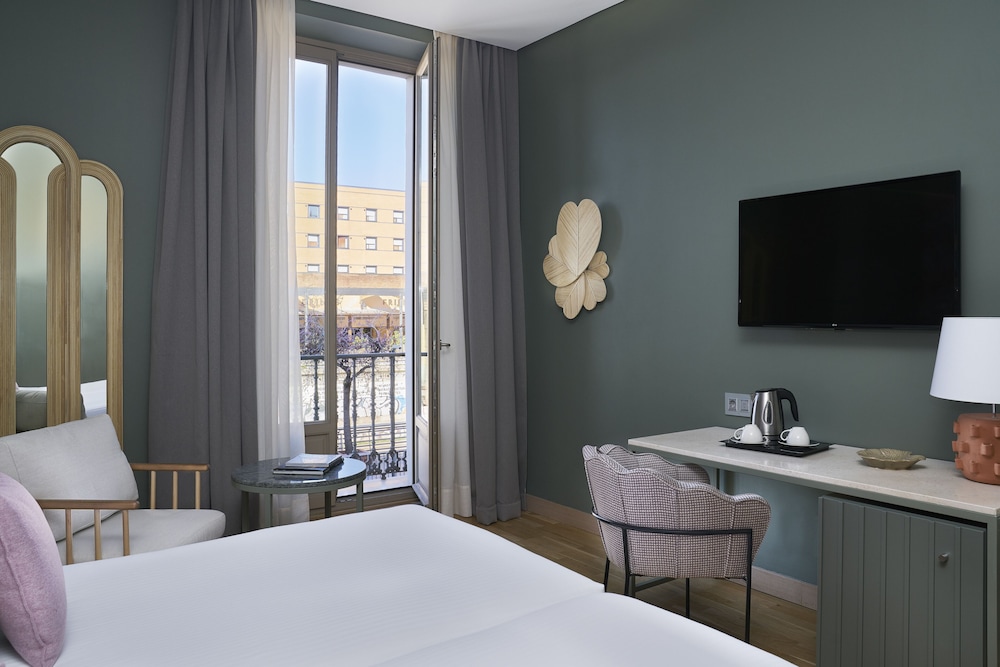 Standard Double Room Single Use, Balcony
