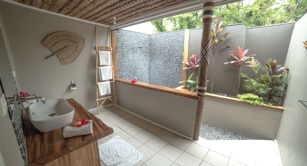 Garden Villa photo 2