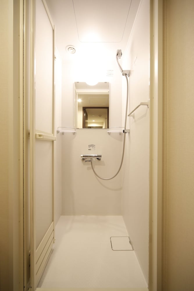 Moderate Single photo 3