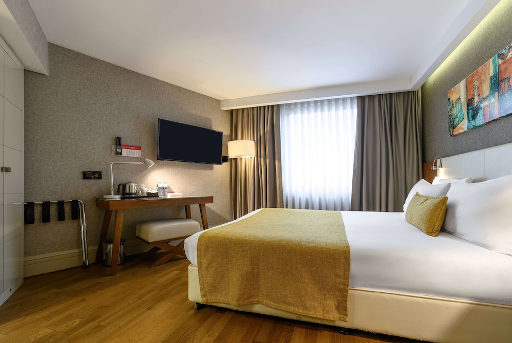 Standard Room, 1 Double Bed, Non Smoking photo 3