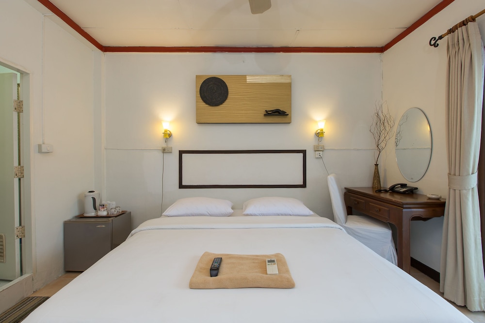 Superior Room King Bed