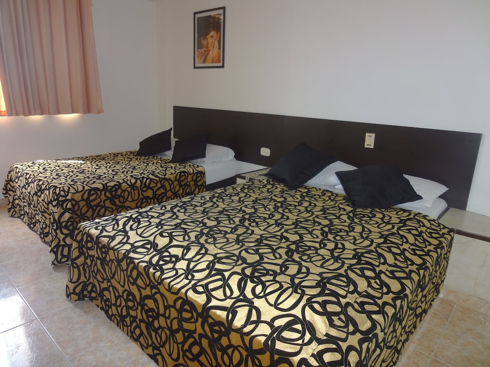 Triple Room (With Air Conditioning) photo 3