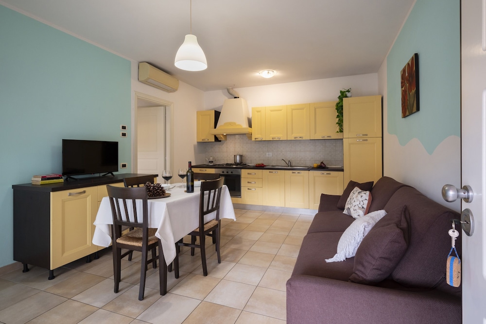 Comfort Condo, 1 Bedroom, Private Bathroom, Ground Floor photo 2