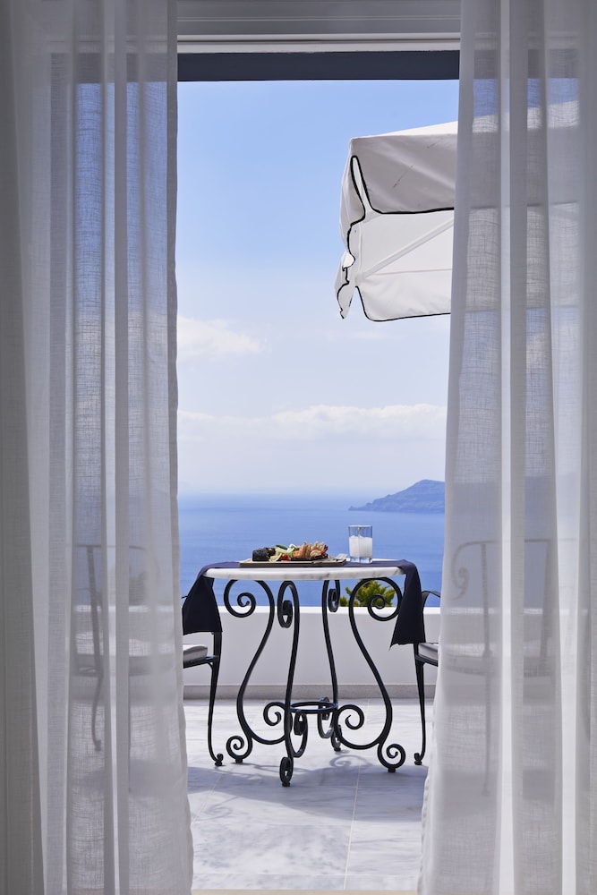 Senior Suite, Sea View - Photo 4