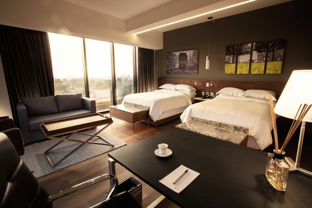 Junior Suite, 2 Double Beds