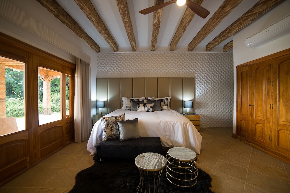 Standard Double or Twin Room - Photo 3