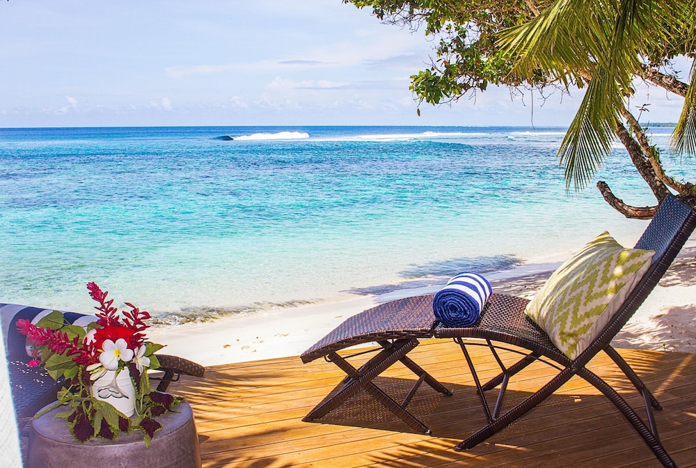 King Beachfront Fale photo 3