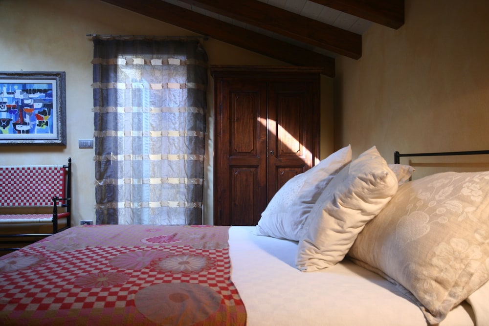 Double Room, Private Bathroom photo 3