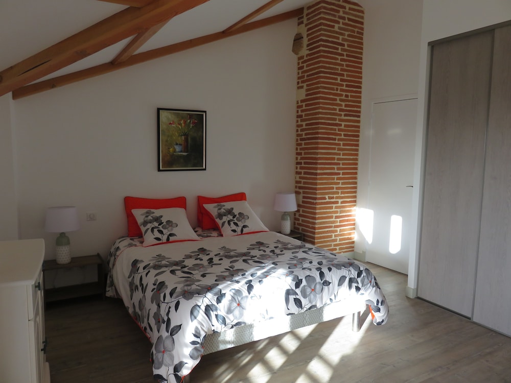 Double Room, 1 Queen Bed, Non Smoking photo 2