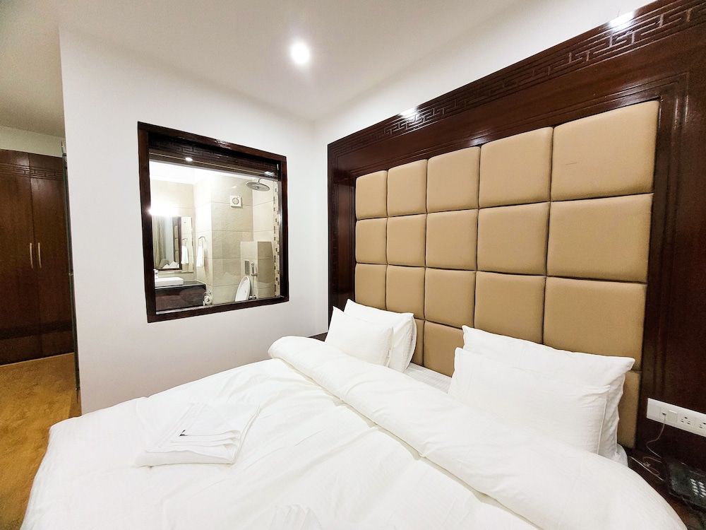 Deluxe Room - Photo 1