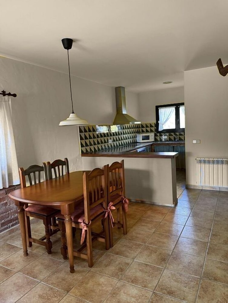 Apartamento Superior, 2 Habitaciones, Cocina, Vista al Jardín