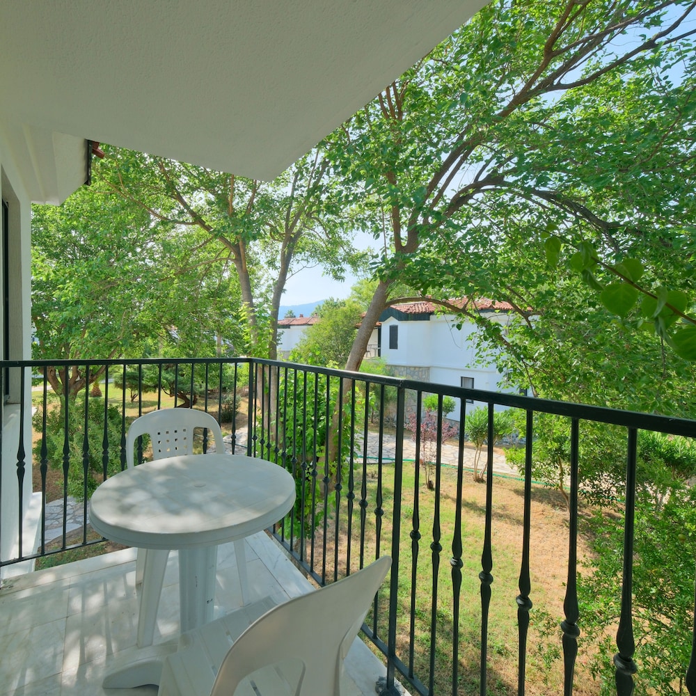 Classic Studio Suite, 1 Bedroom photo 3