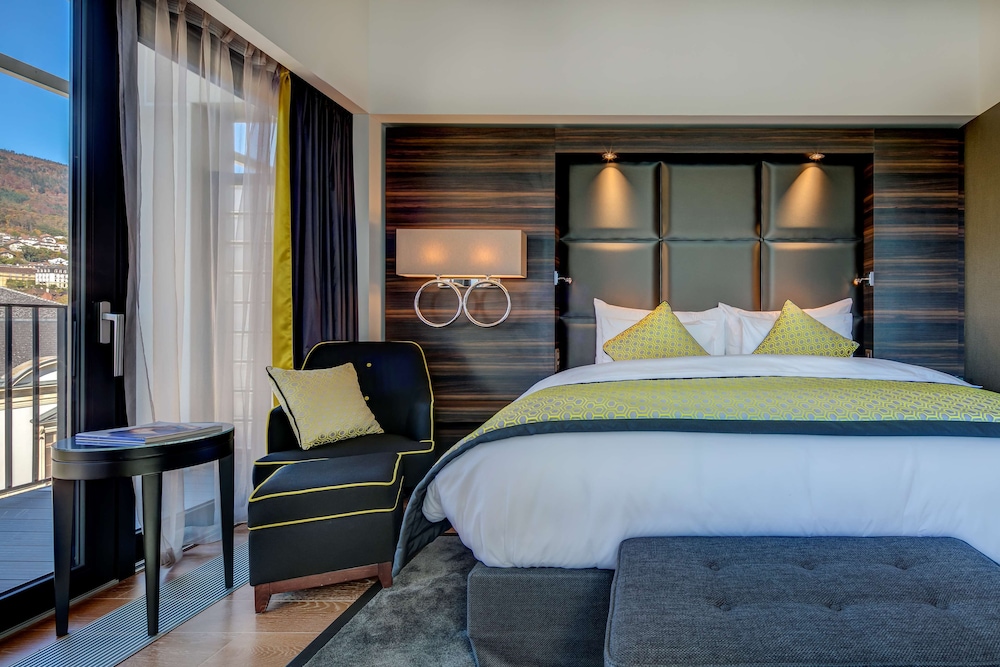 Room, 1 King Bed (Terrace)