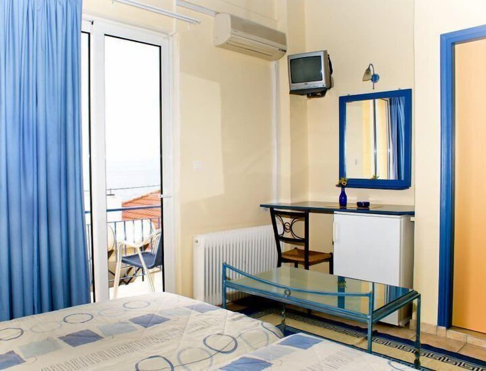 Quadruple Room photo 2