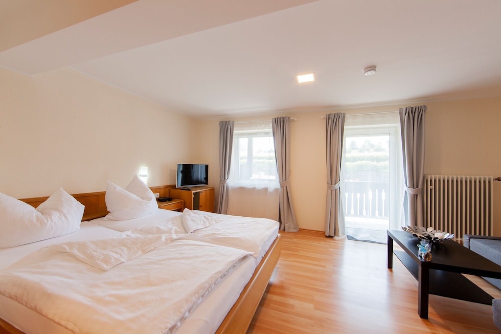Apartment (Sonnenschein) photo 2