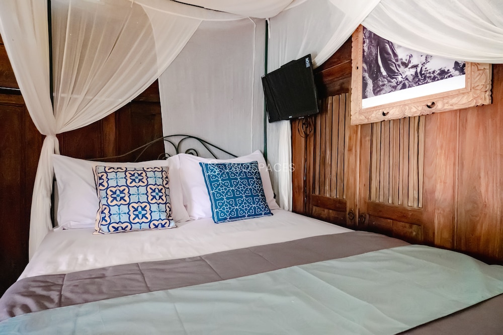 Deluxe Double Room - Photo 10
