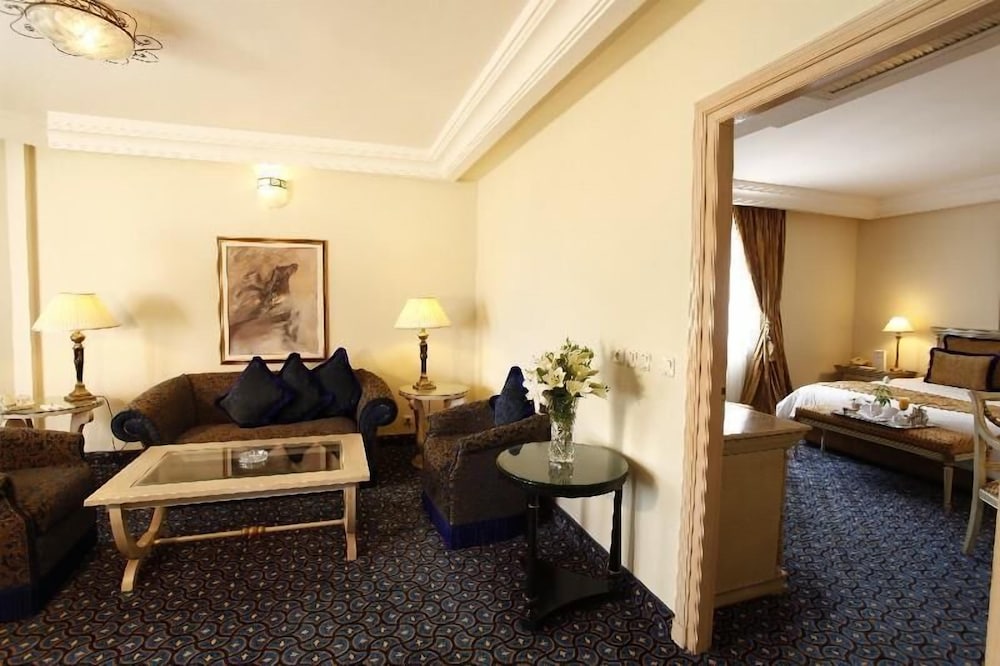 Junior Suite - Photo 2