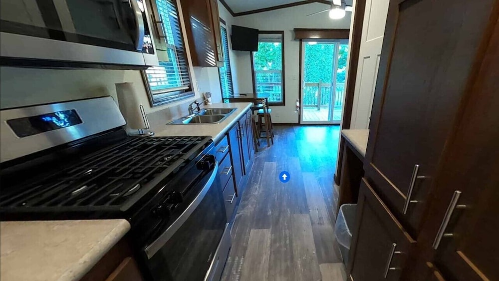 Deluxe Cabin photo 1