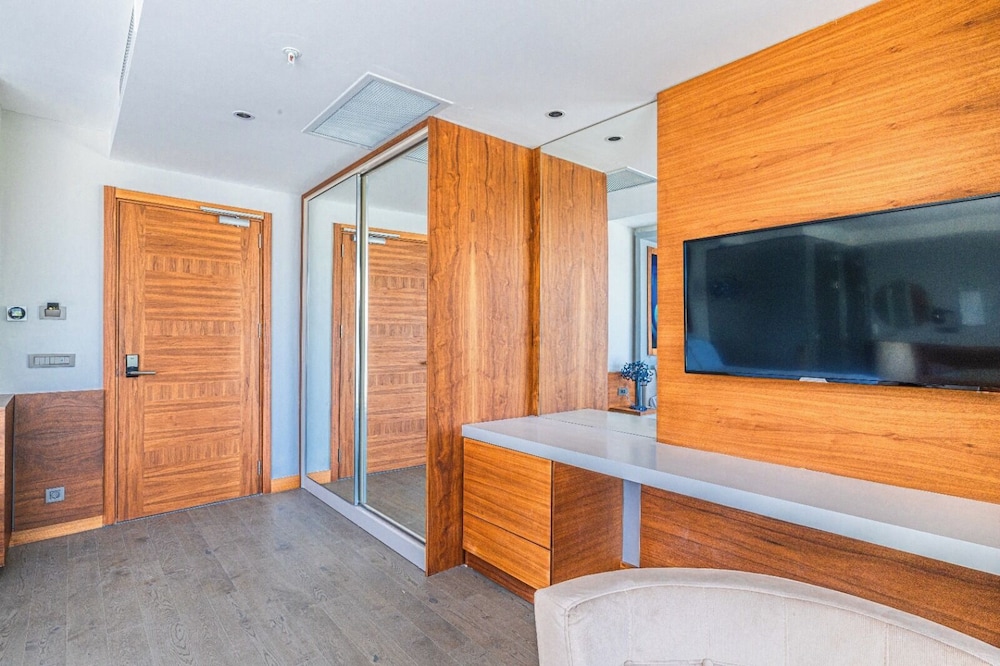 Superior Studio Suite photo 3