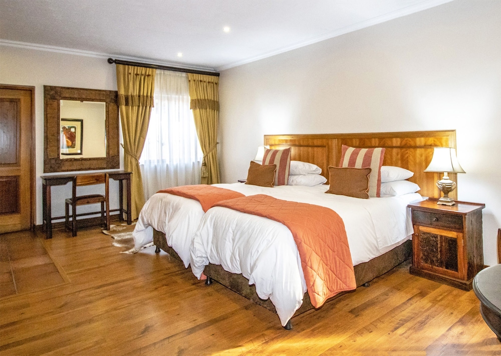 Spacious Ground Floor Room photo 2
