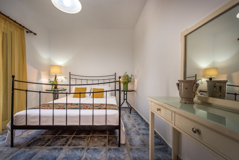 Apartment, 2 Bedrooms, Garden View