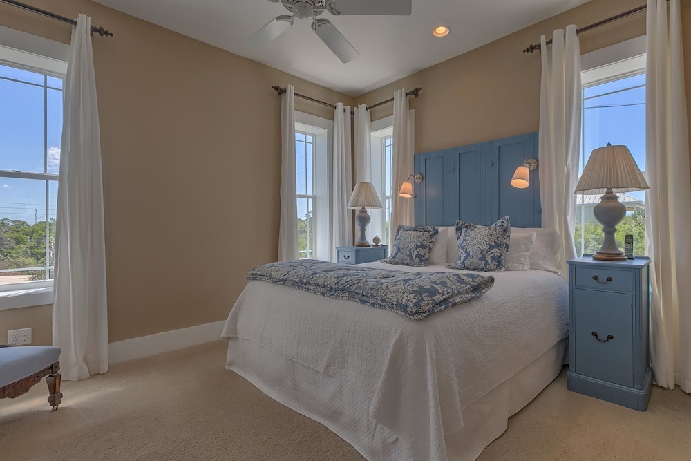 House, 3 Twin Beds, Partial Ocean View (Cape Cottage) photo 1