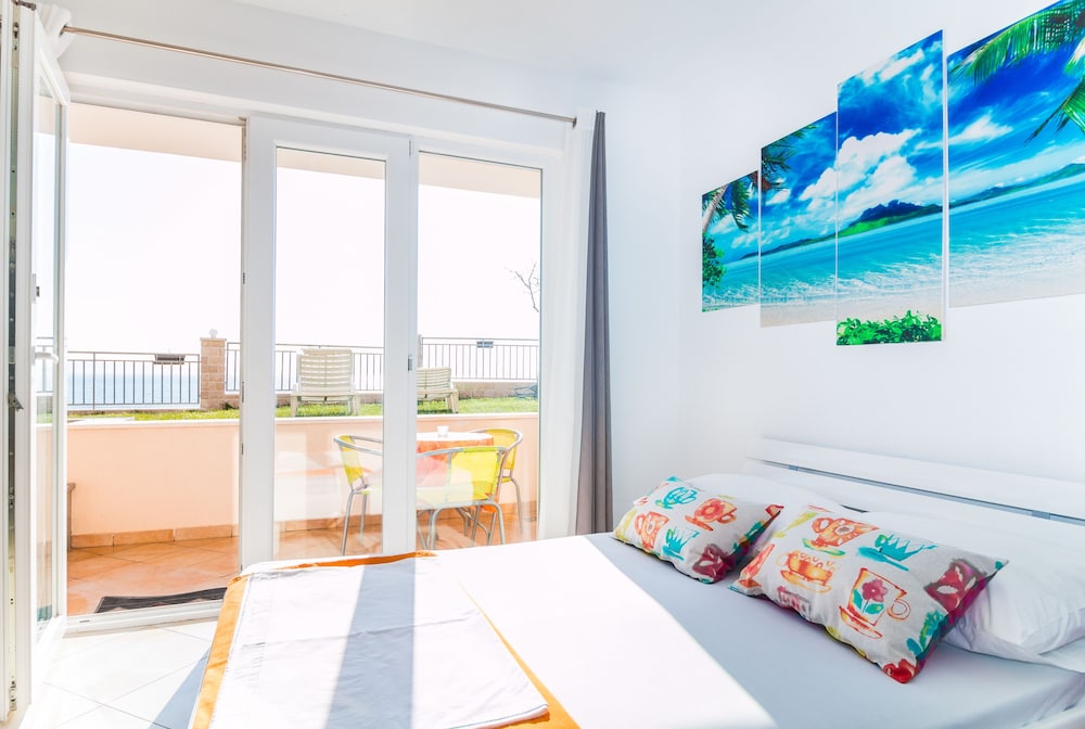 Studio, Terrace, Sea View