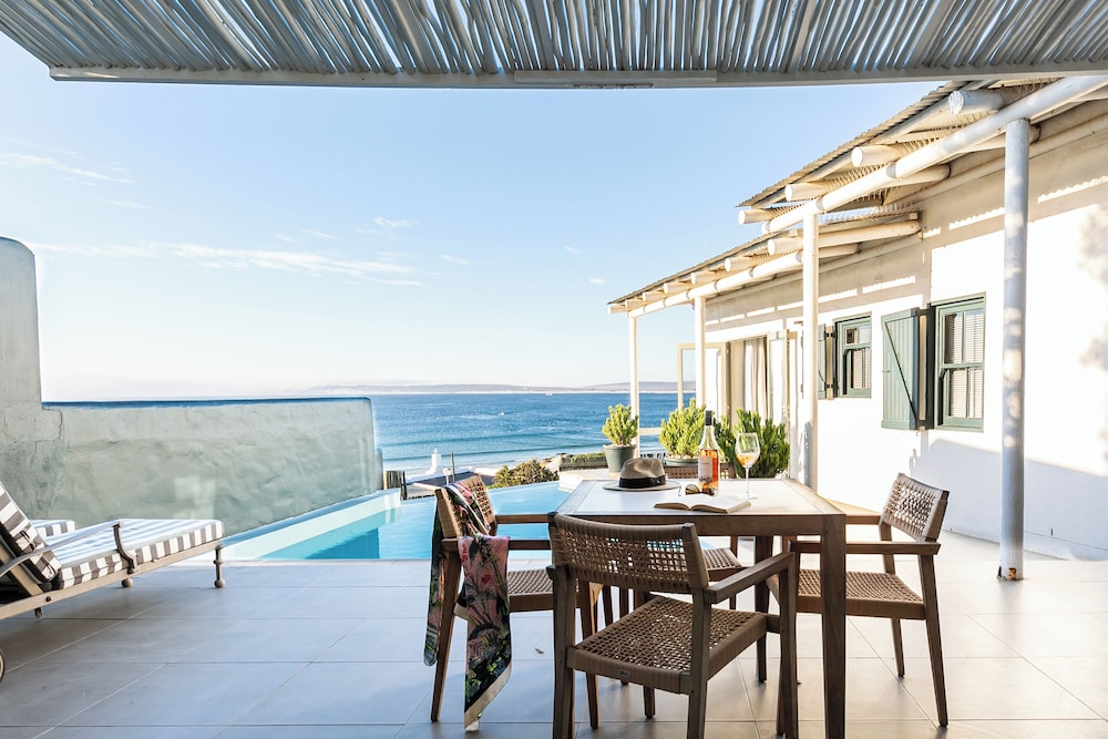 2 Bedroom Beach Villa with Pool #2 - Photo 11