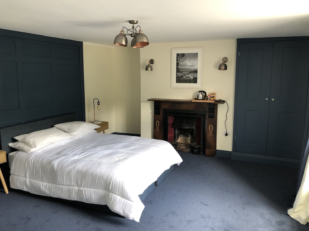 Deluxe Room, 1 King Bed
