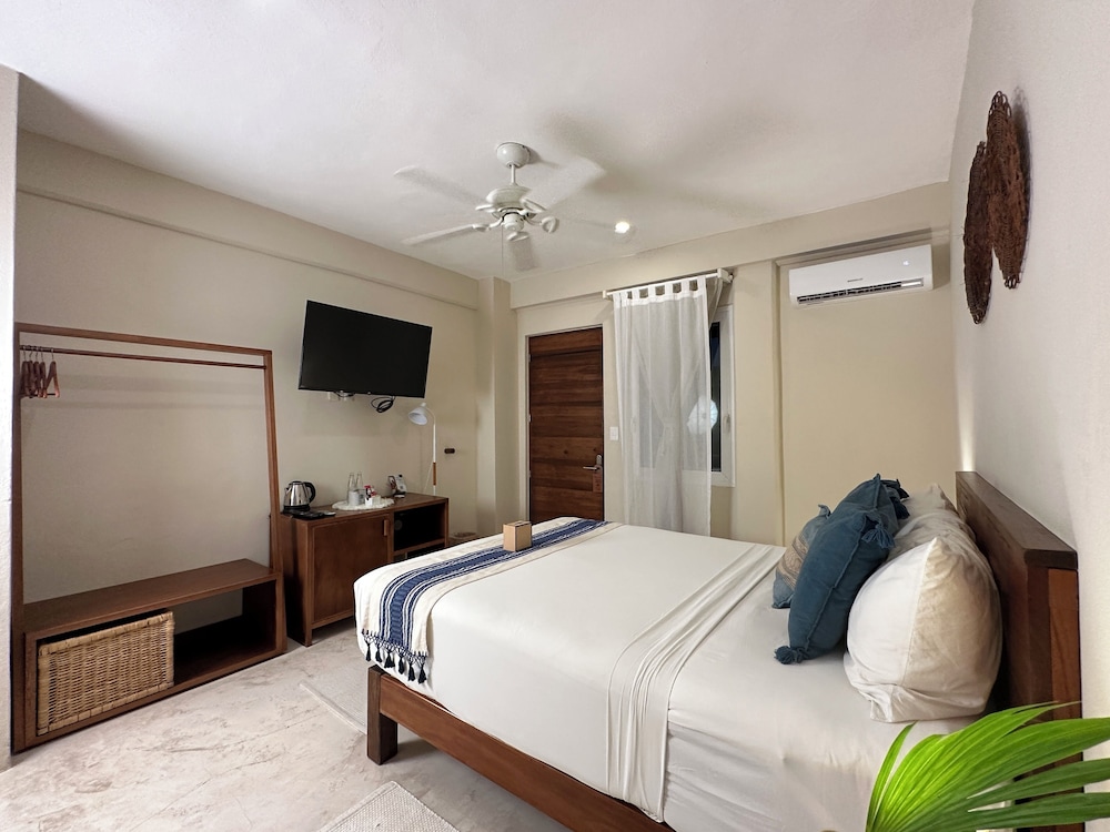 Superior Room - Photo 6