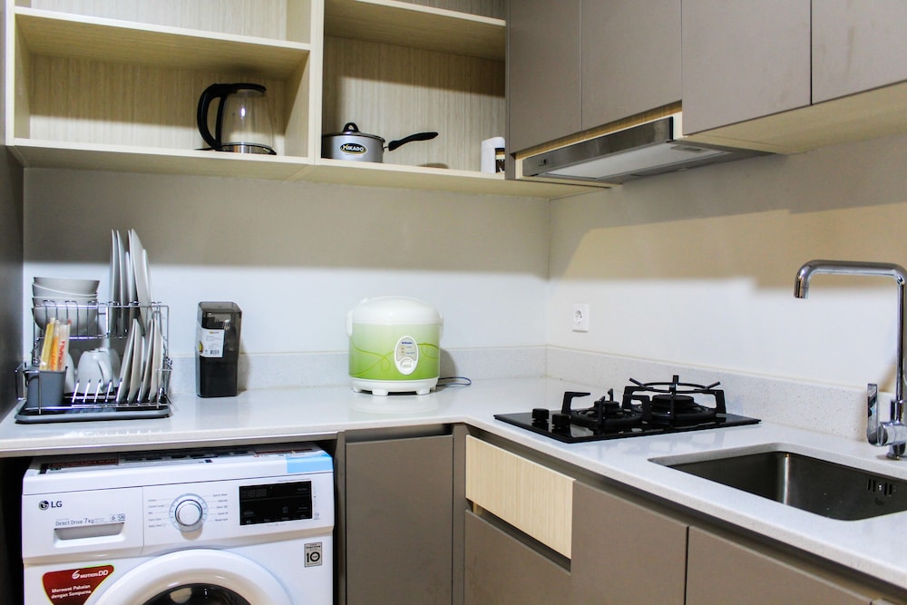 Room - Photo 4