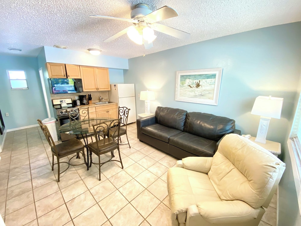 2 Bedroom Apartment Units #6 & #8 (at White Sands) photo 1