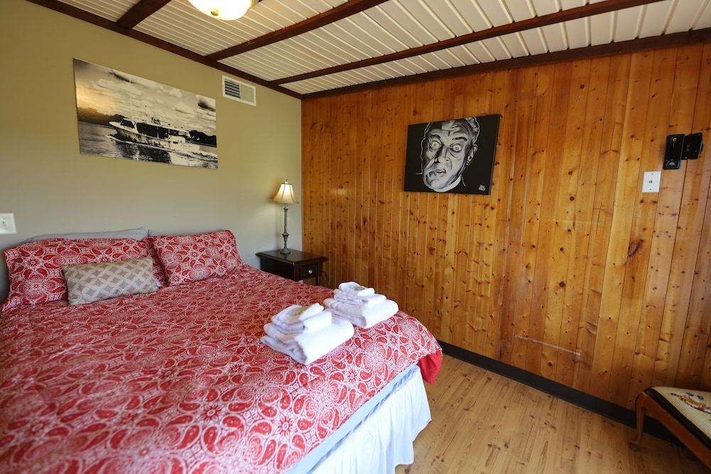 Standard Cottage, 2 Bedrooms, Non Smoking (Drunken Sailor)