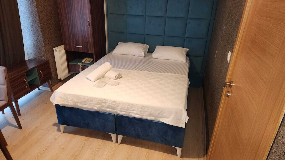 Deluxe Apartment photo 3