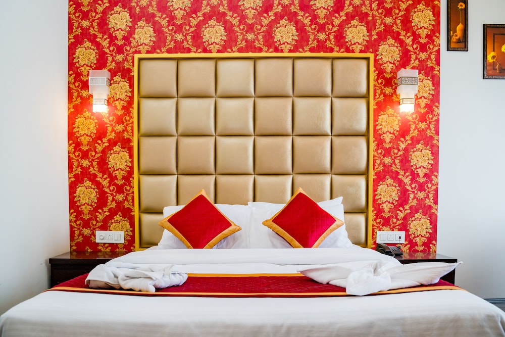 Superior Room - Photo 7