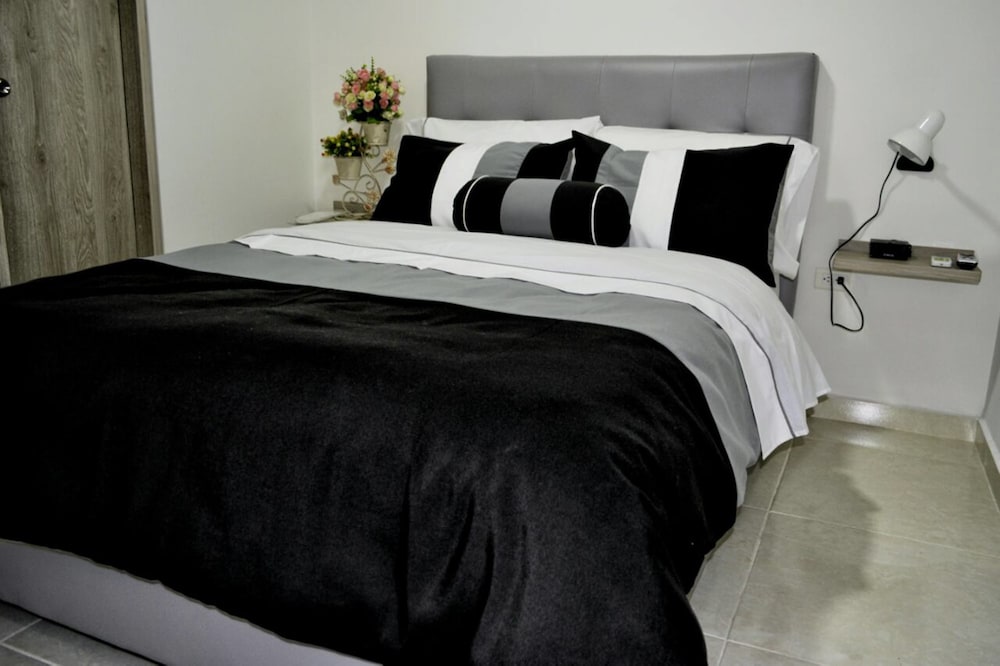 Business Double Room, Non Smoking photo 1
