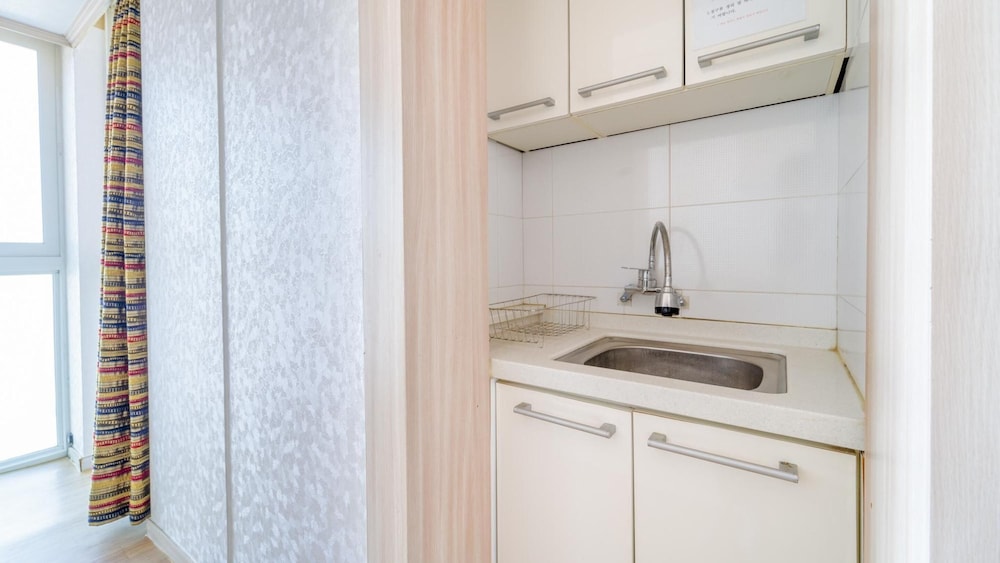 Basic Room, 1 Bedroom (306.) - Photo 9
