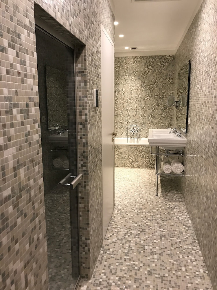 Duplex Hammam avec Piscine & Accès au Spa Duplex Hammam avec Piscine & Accès au Spa