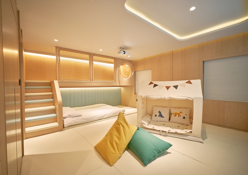 Kids Room Playground